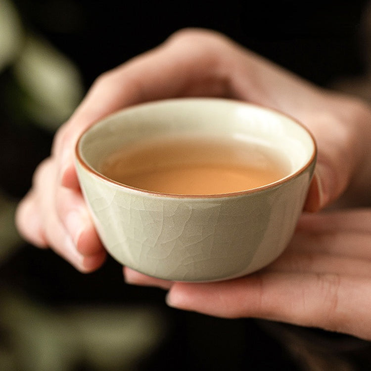 Ensemble de théière à poignée latérale Ru Kiln - Kit de voyage minimaliste en céramique avec théière et 3 tasses