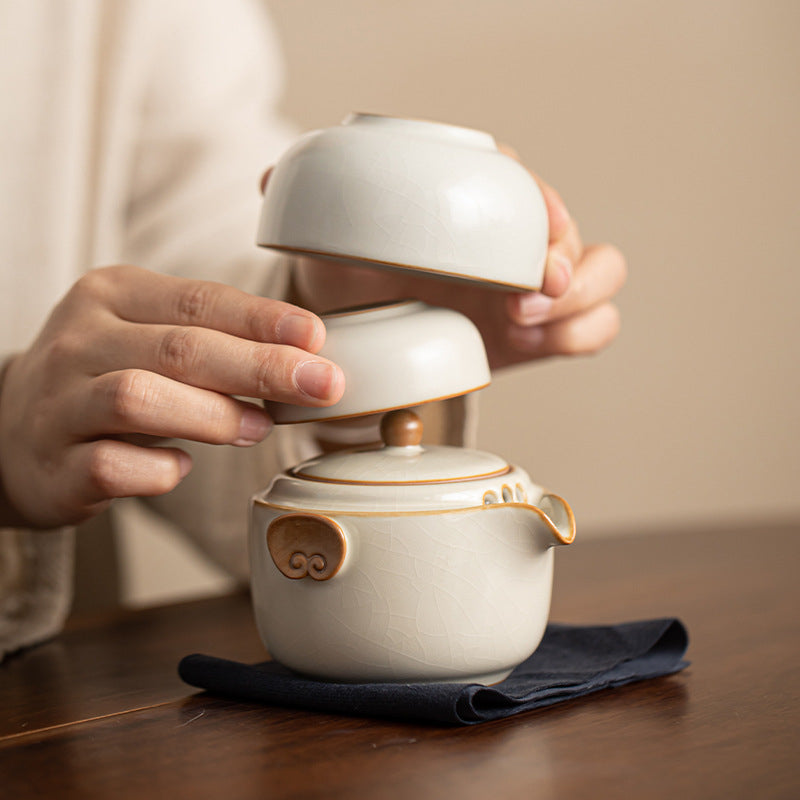 Service à thé portable en céramique ZenTripper - Kit d'infusion pour le bureau ou le camping avec fuite - Service à thé en céramique Ru Kiln de couleur unie avec motifs de nuages Ruyi