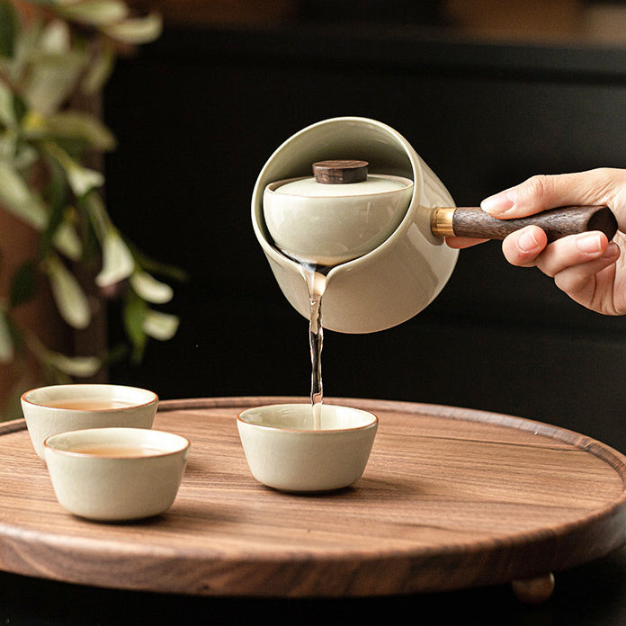 Ensemble de théière à poignée latérale Ru Kiln - Kit de voyage minimaliste en céramique avec théière et 3 tasses