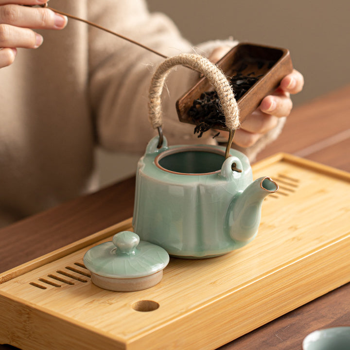 Service à thé Gongfu en céramique inspiré des cinq grands fours | 1 théière + 4 tasses | Objet de collection traditionnel chinois fait main