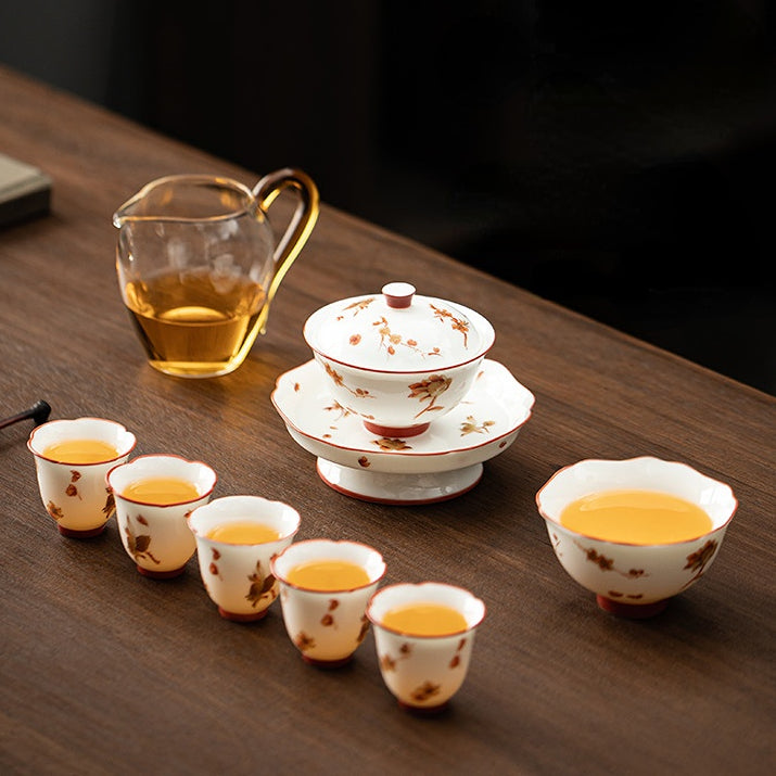 Service à thé en céramique de chèvre - Jade blanc gras avec motifs de fleurs épanouies aux quatre saisons (y compris les ustensiles à boire)
