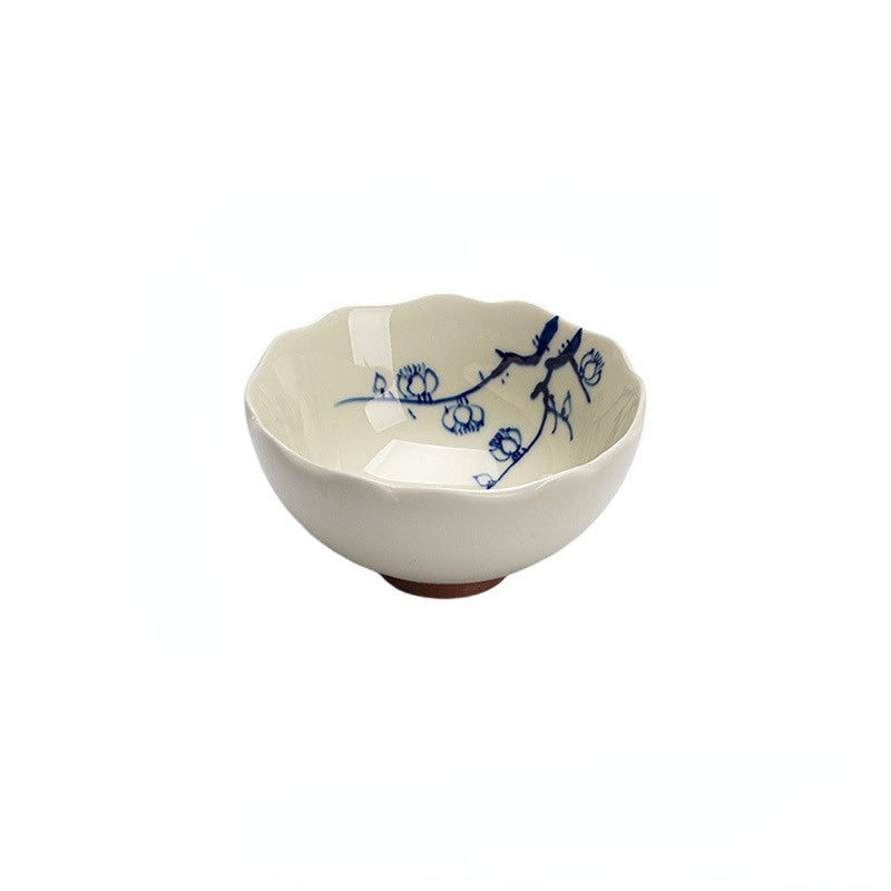 Tasse de maître en argile à bord cannelé d'inspiration antique – Motifs floraux peints à la main Tasse de dégustation de thé Kung Fu