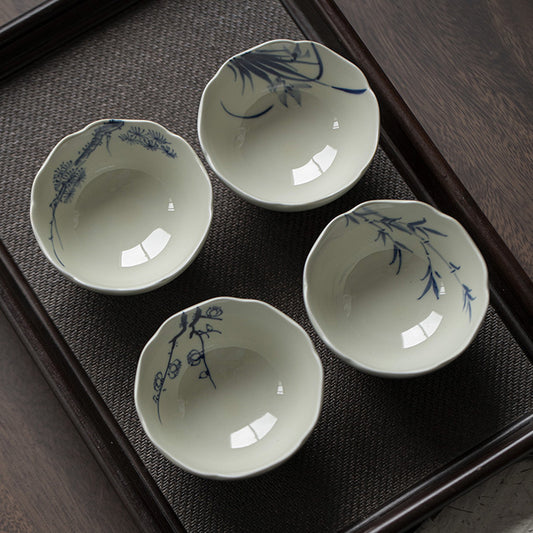 Tasse de maître en argile à bord cannelé d'inspiration antique – Motifs floraux peints à la main Tasse de dégustation de thé Kung Fu 